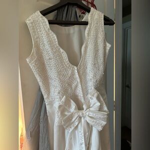 Beautiful white wedding dress size M with beaded detail